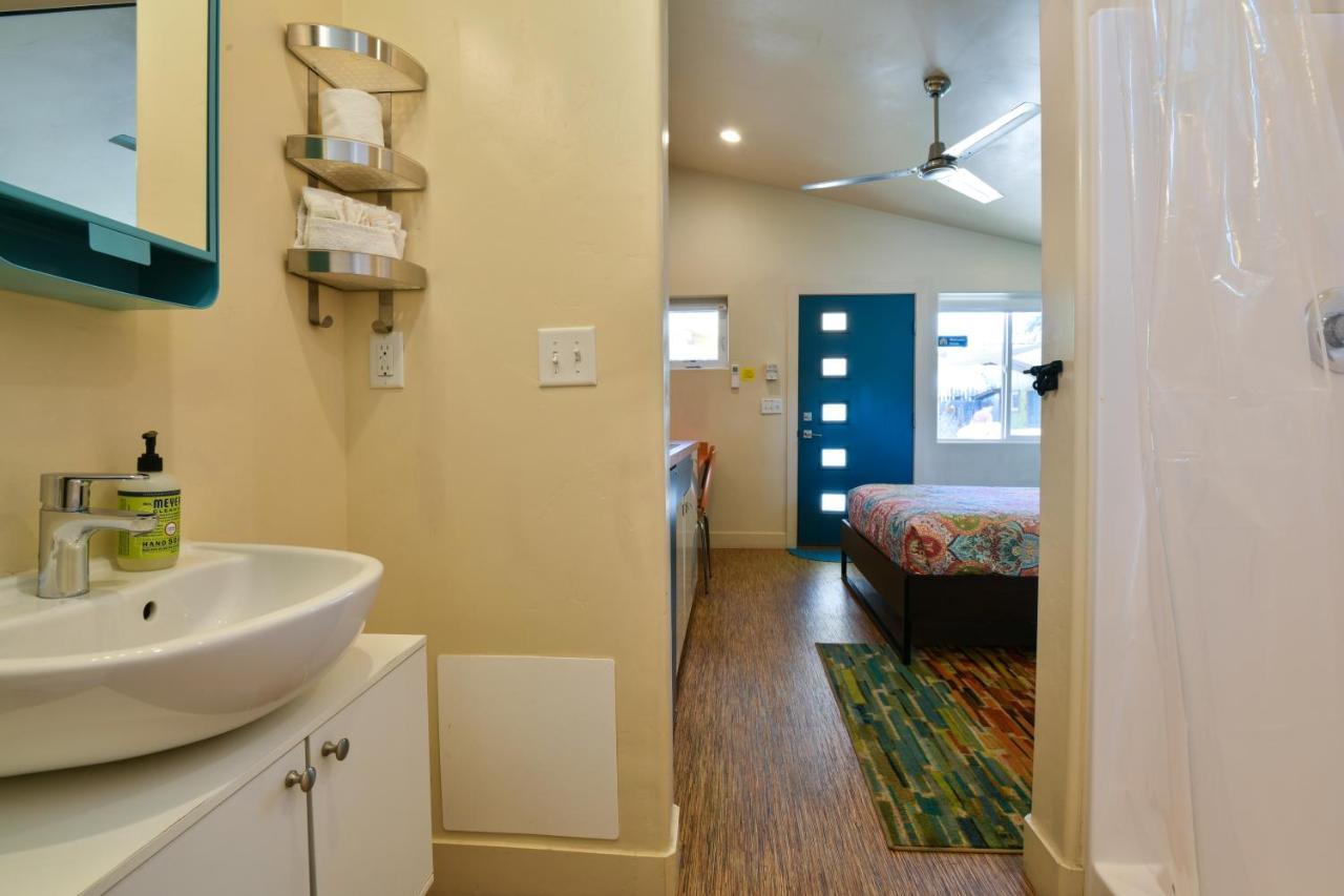 Hotel West 10 - Kokopelli West Studio. Downtown Location Moab