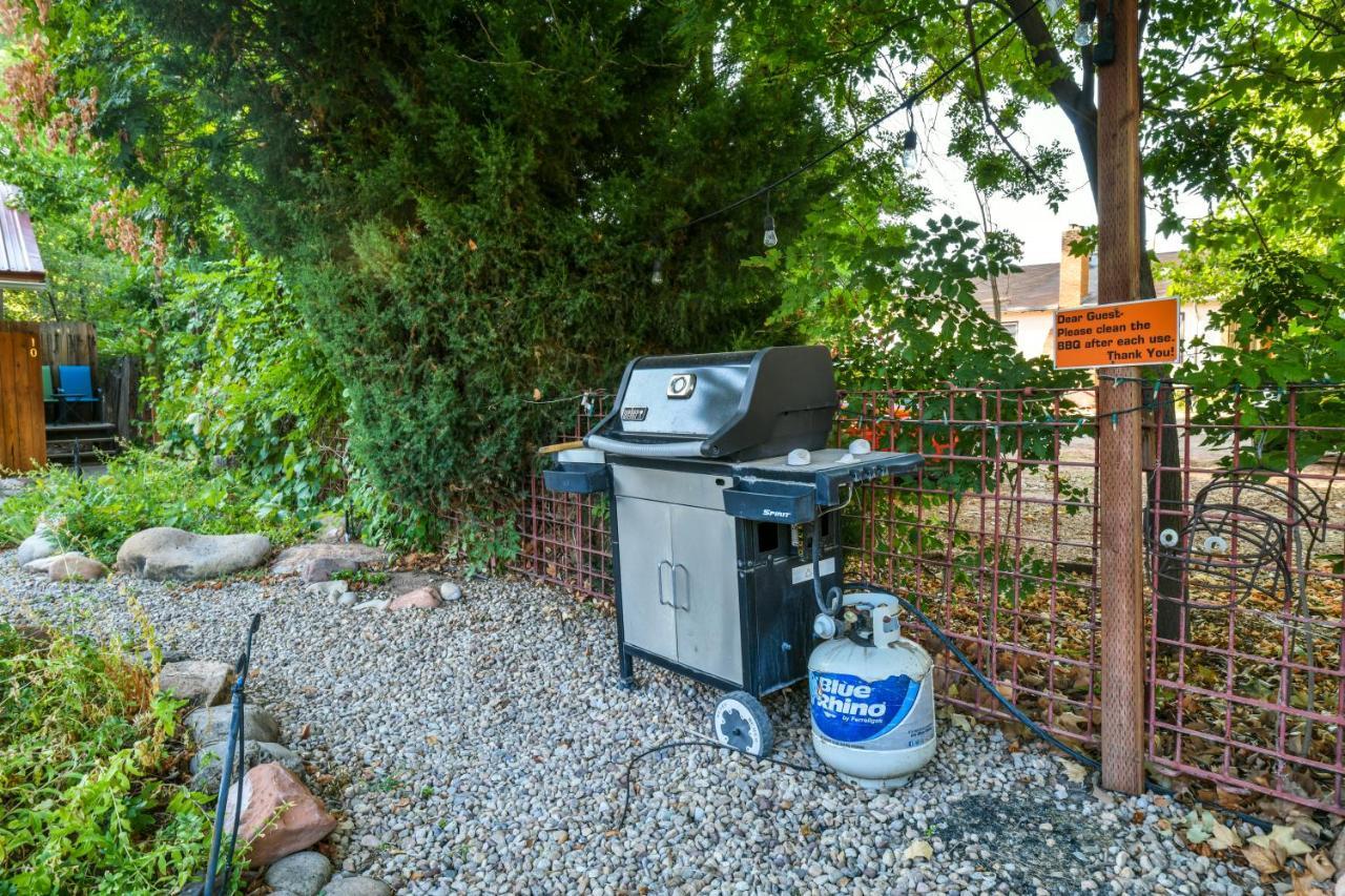 Hotel 7 - Downtown Location. Studio With Shared Hot Tub. Minutes To Arches N.p. *