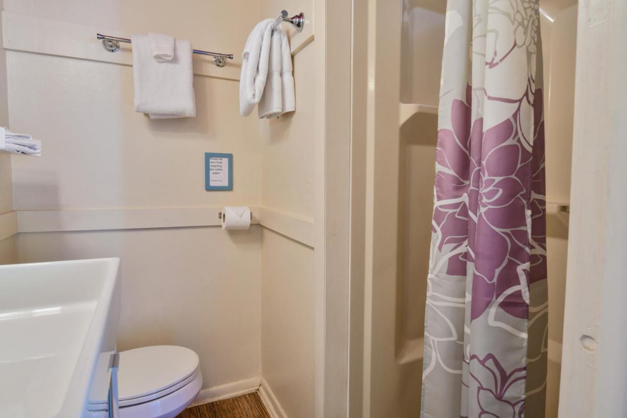 7 - Downtown Location. Studio With Shared Hot Tub. Minutes To Arches N.p.
