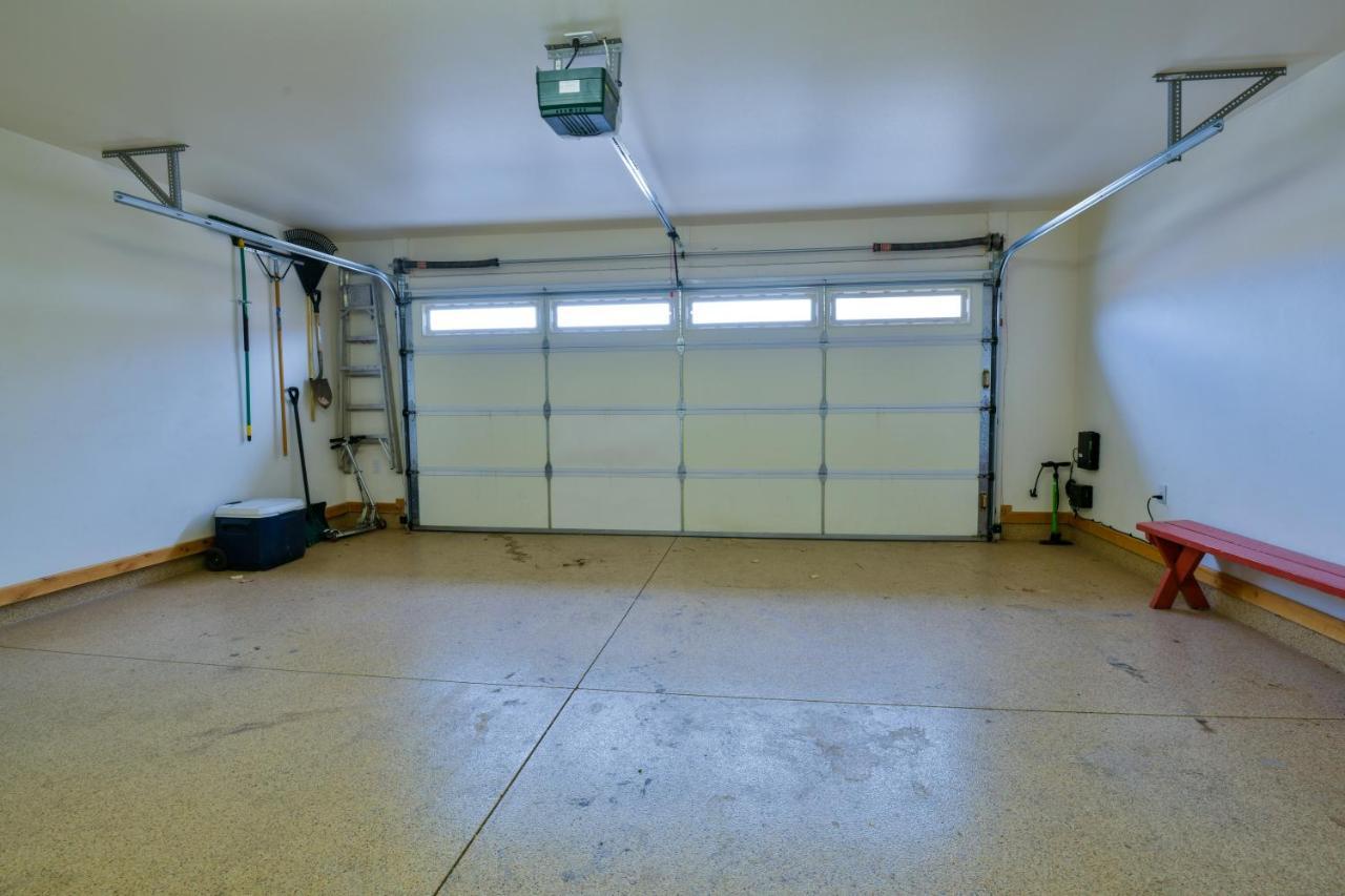 Holiday home Cw343 - Great Downtown Location With A Private Hot Tub *