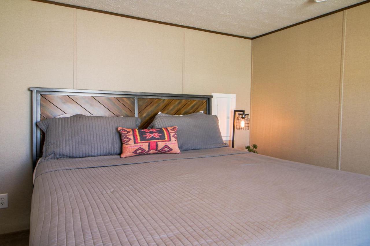 Rsh 3 - Sleeps 10! Minutes From Downtown Holiday home *