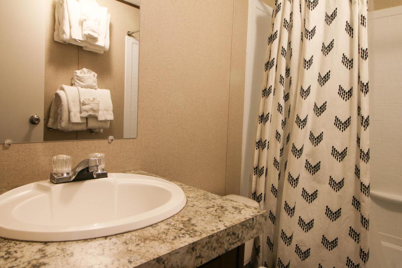 Rsh 3 - Sleeps 10! Minutes From Downtown Holiday home