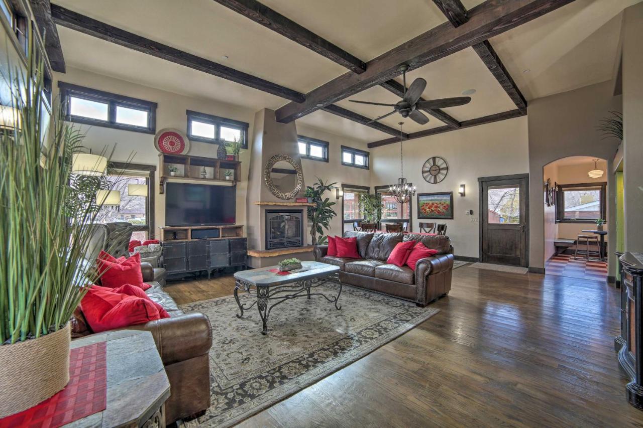 Getaway With Ample Parking, Walk To Main Street Holiday home