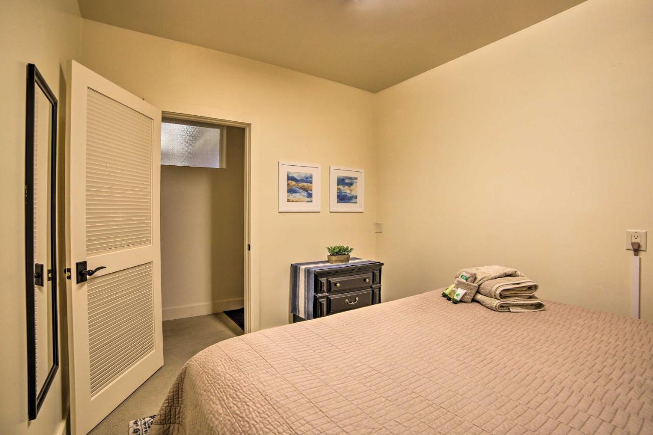 Getaway With Ample Parking, Walk To Main Street Holiday home