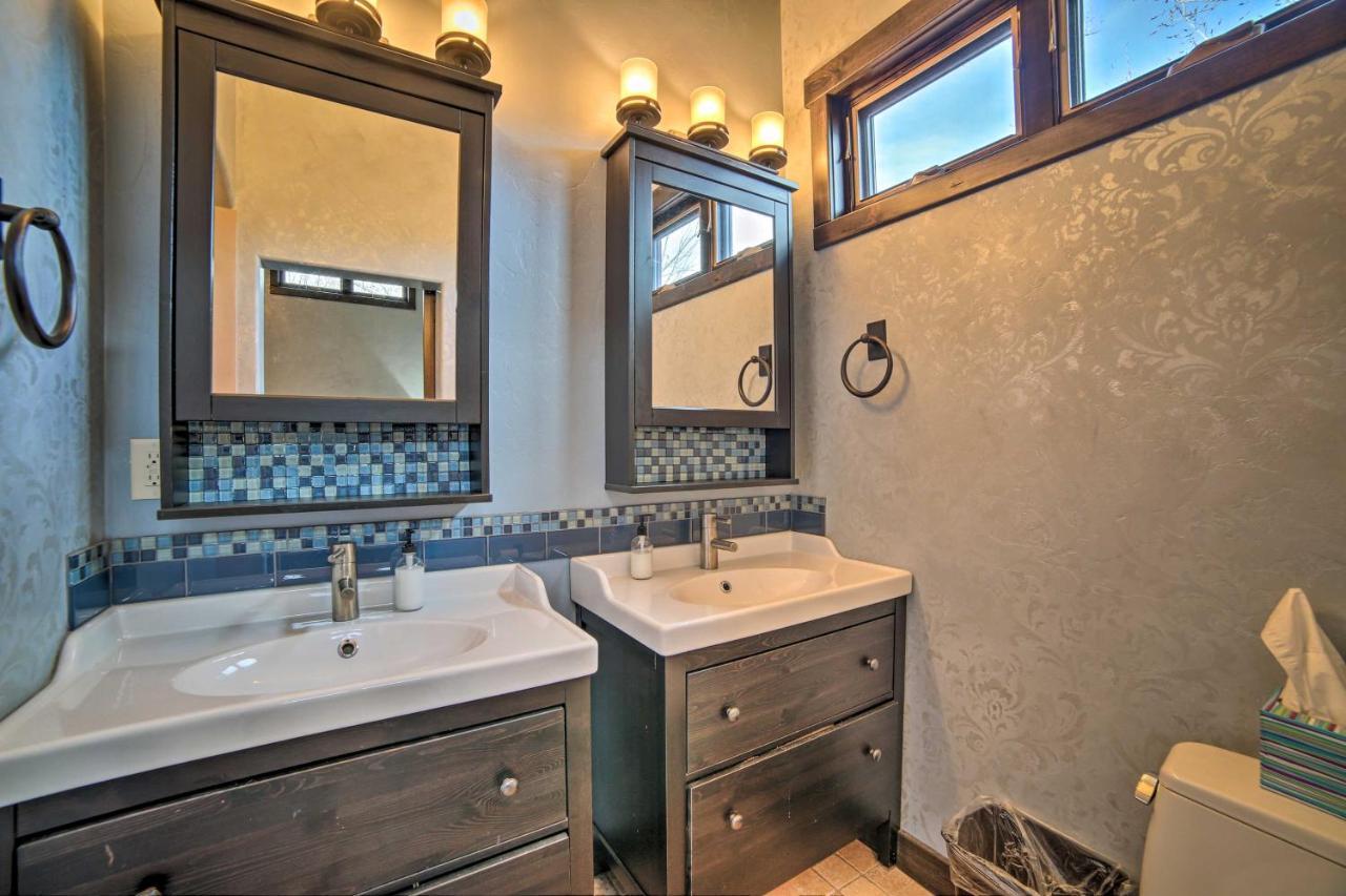 Getaway With Ample Parking, Walk To Main Street Moab