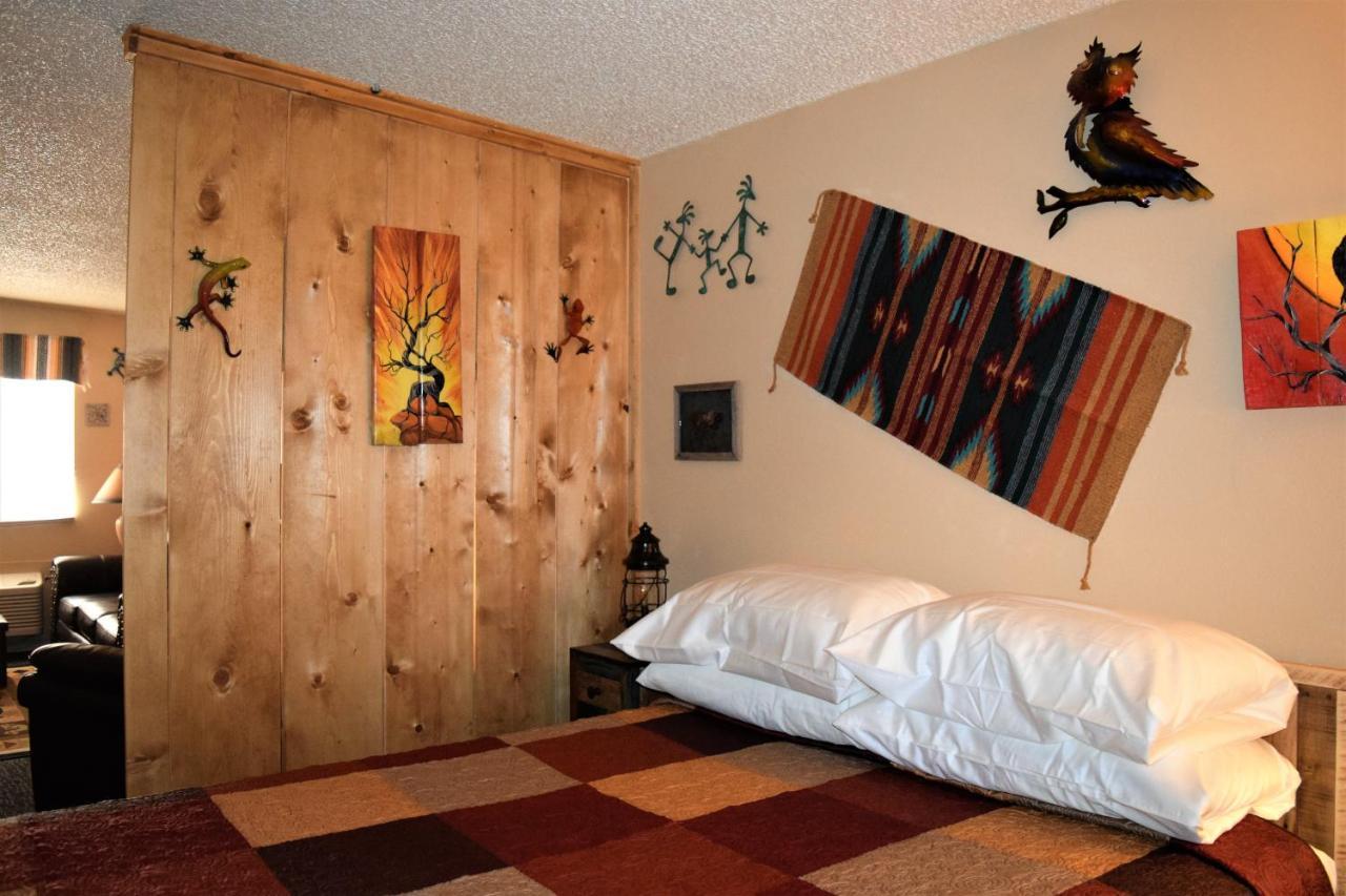 Villa St Danes Kokopelli Cabin *