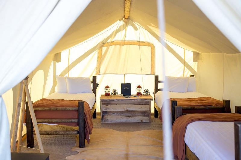 Under Canvas 3* Moab