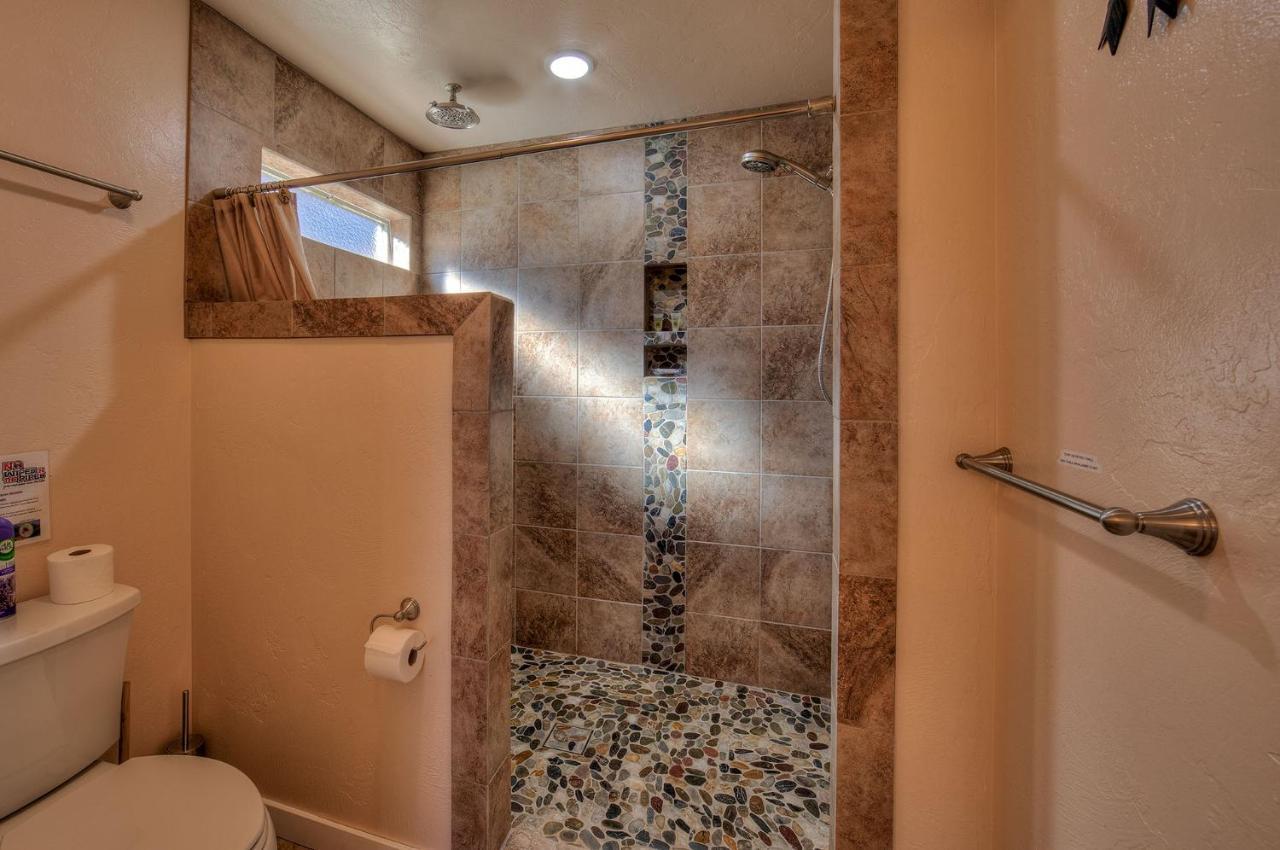 Oleander Place Holiday home