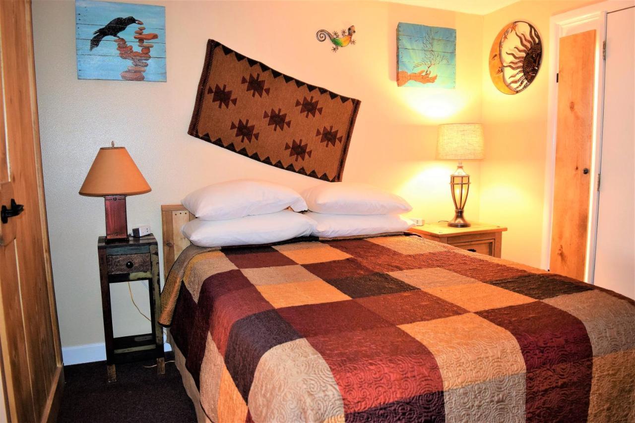 Guest house St Danes Pinyon Pine Cabin