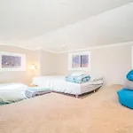 Funstays Glamping Tiny House W Large Loft Site 8