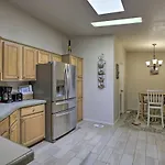 Rustic Retreat Moab Townhome With Grill And Fire Pit