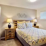 Downtown Cozy Home Base - Purple Sage 4