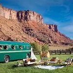 Red Cliffs Lodge Moab