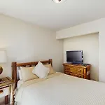 Rim Village M1
