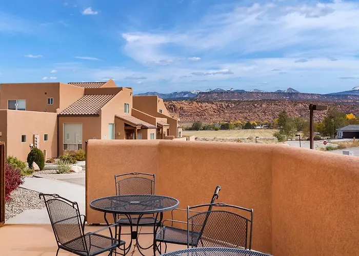 Rim Village Vista Unit 7 A2 3