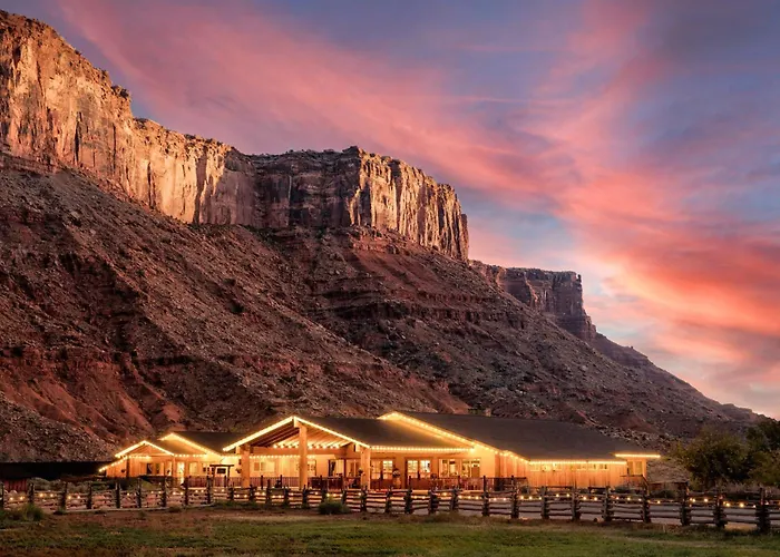 Red Cliffs Lodge Moab