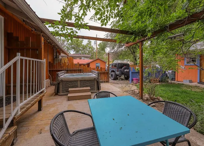 Kokopelli Lodge