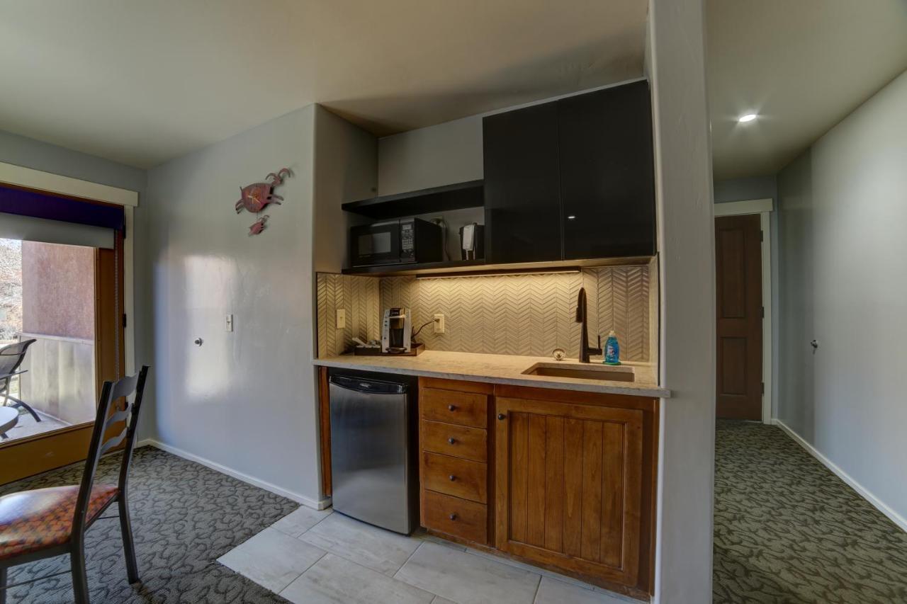The Gonzo Hotel
