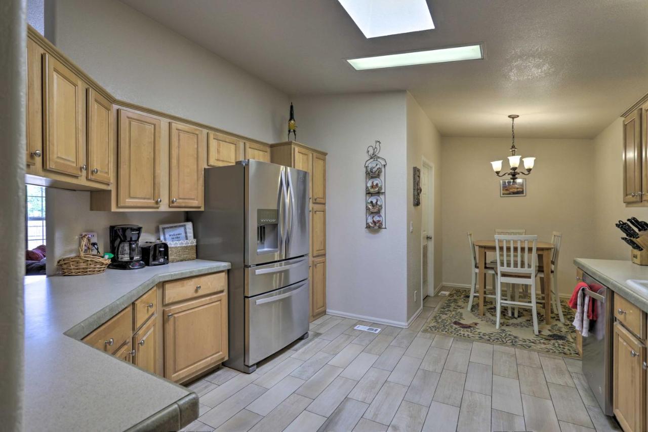 Holiday home Rustic Retreat Townhome With Grill And Fire Pit Moab