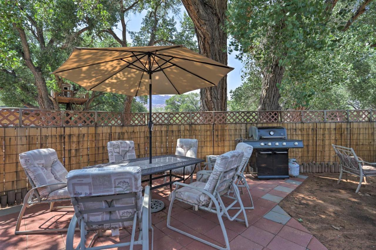Holiday home Rustic Retreat Townhome With Grill And Fire Pit Moab