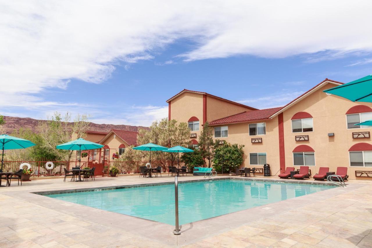 Hotel Aarchway 3*