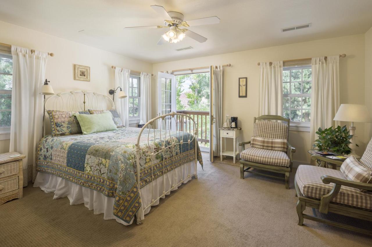 Sunflower Hill Bed & Breakfast Moab