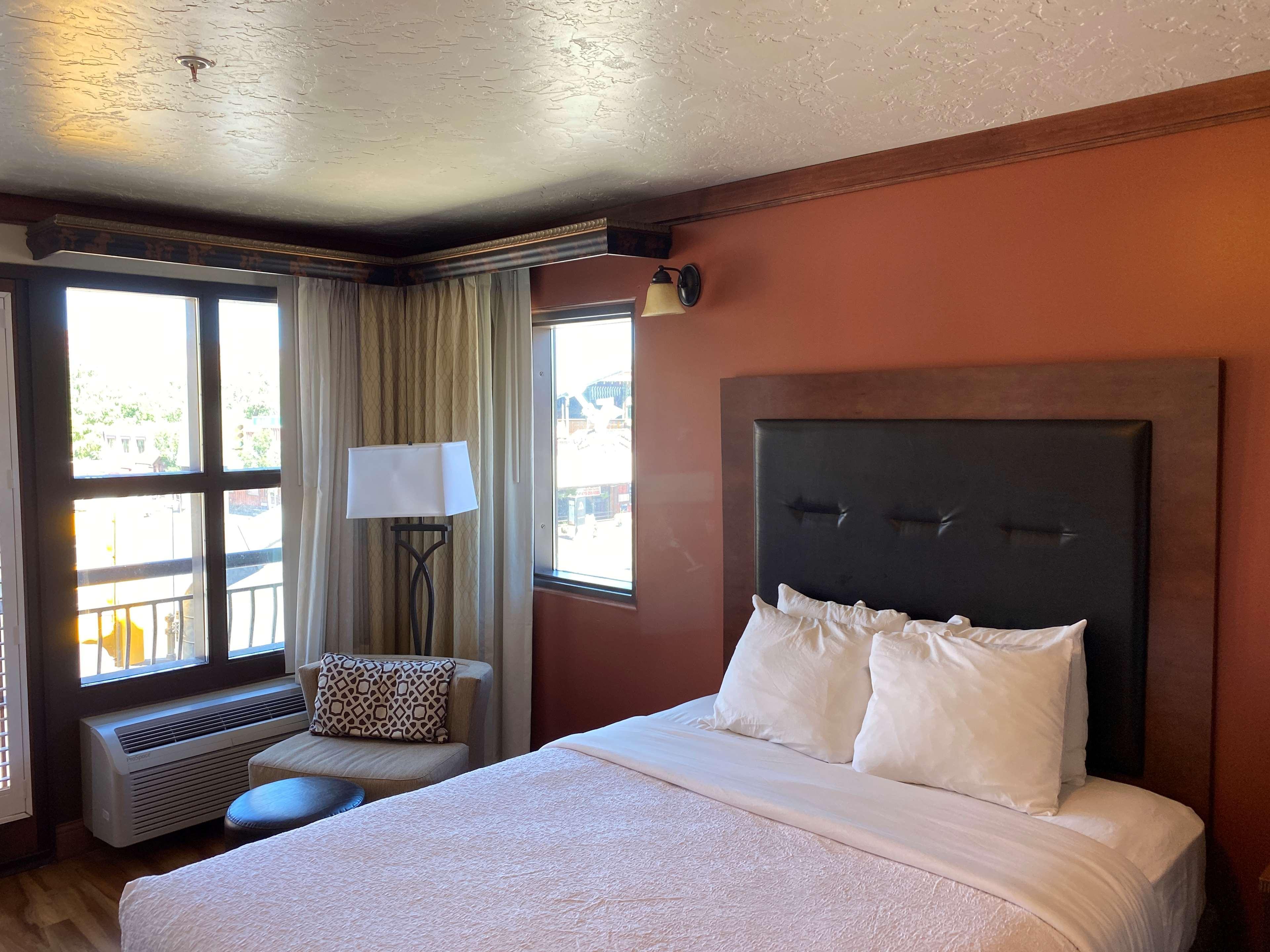 Hotel Western Greenwell 3*