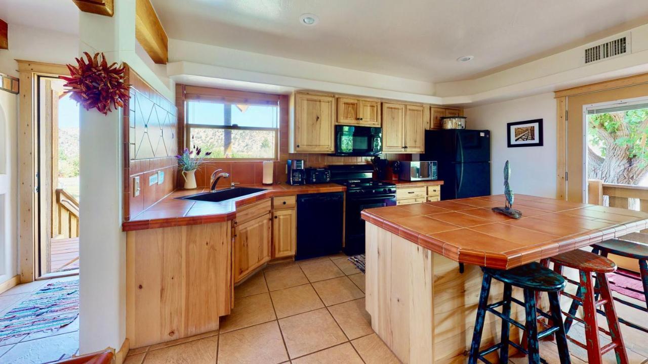Pack Creek ~ Orchard House Holiday home