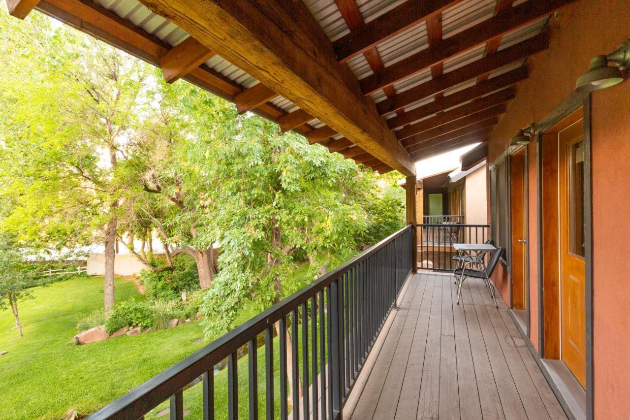 Hotel Springs Ranch