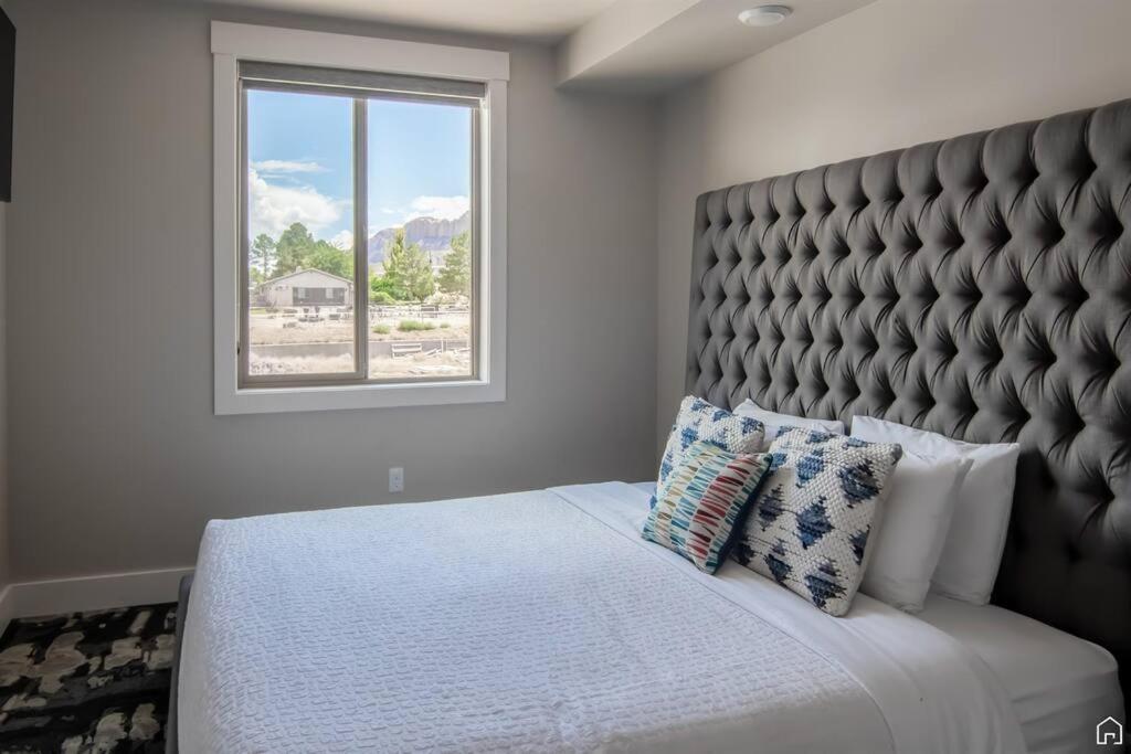 Apartment Sage Creek At Desert Reflections *