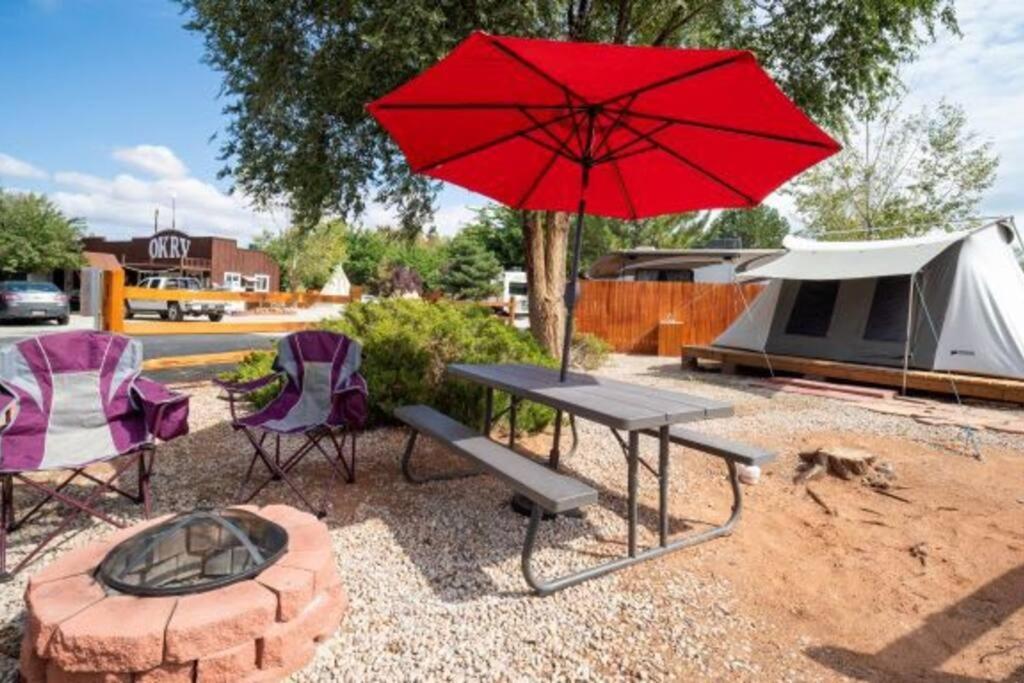 Glamping Setup Tent In Rv Park #1 Ok-t1 *