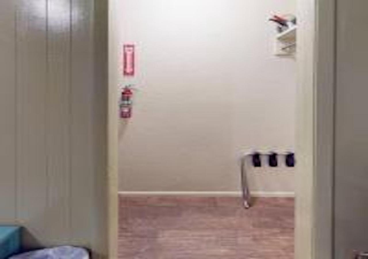 The Sunset Butte Apartment