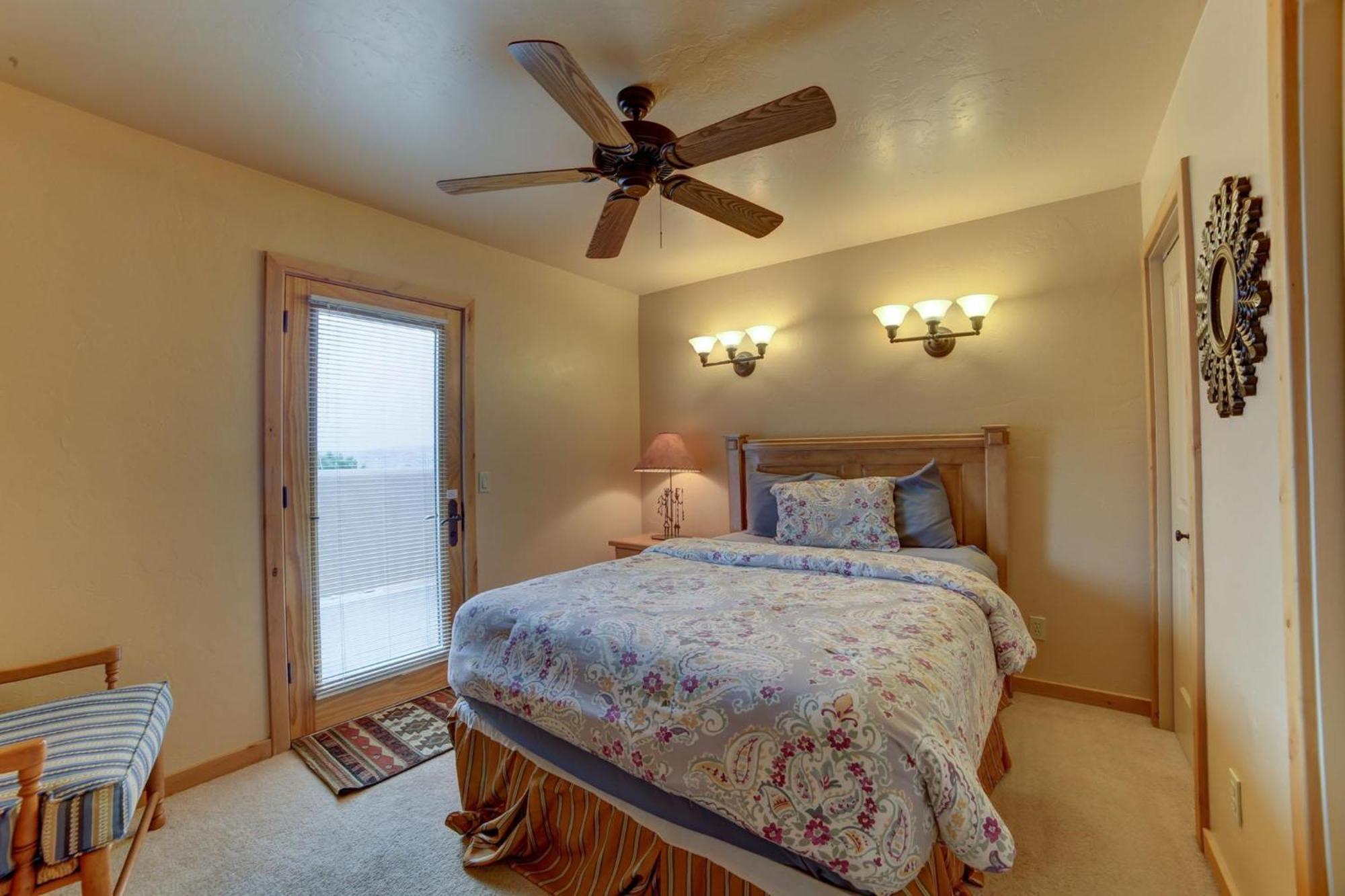 Holiday home Desert Winds Townhome In With 3 Master Moab