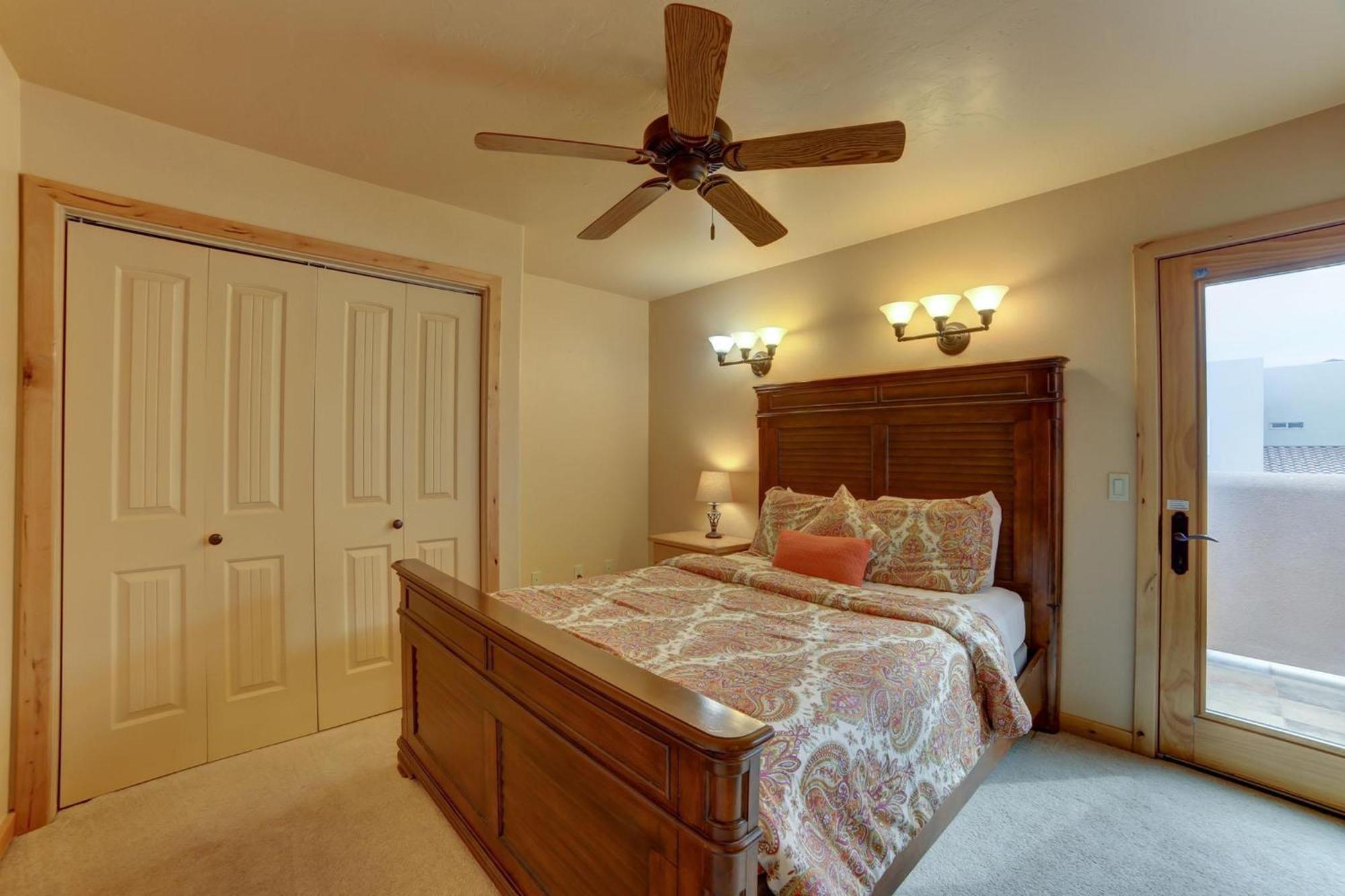 Desert Winds Townhome In With 3 Master * Moab