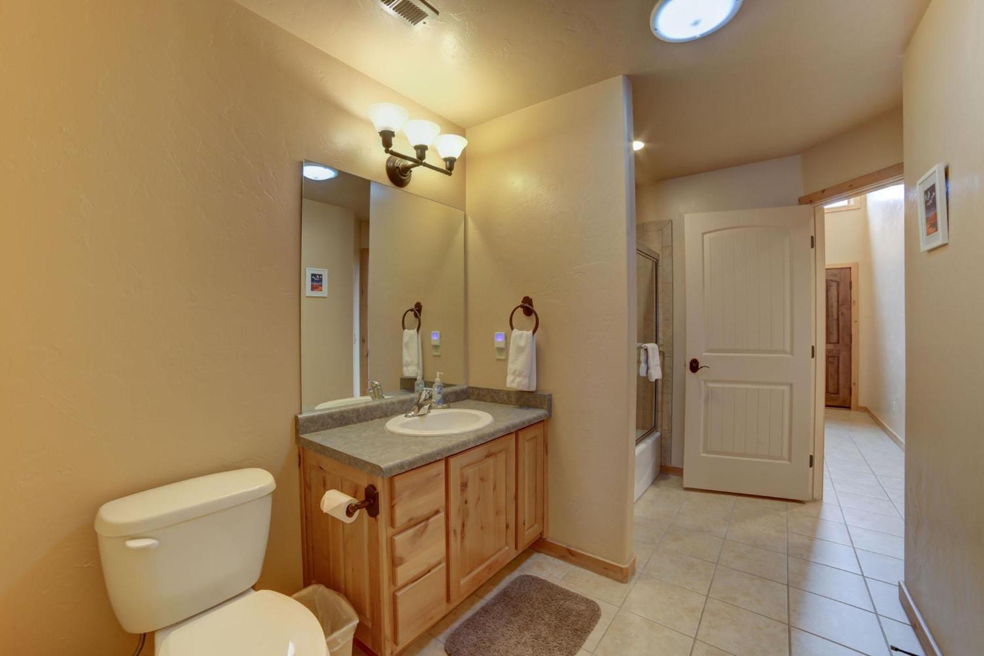Holiday home Desert Winds Townhome In With 3 Master *