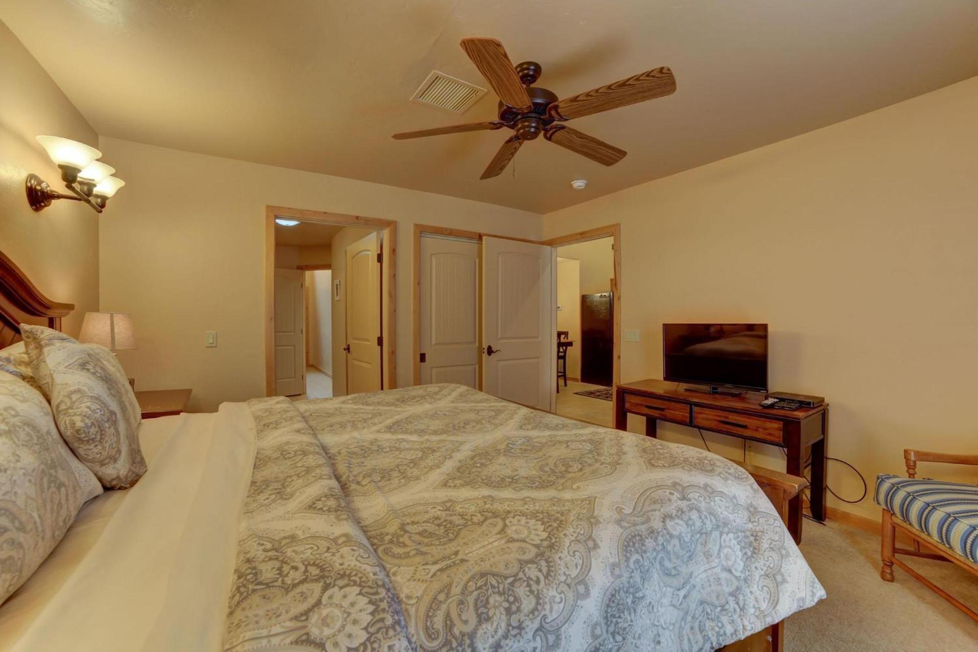 Holiday home Desert Winds Townhome In With 3 Master Moab