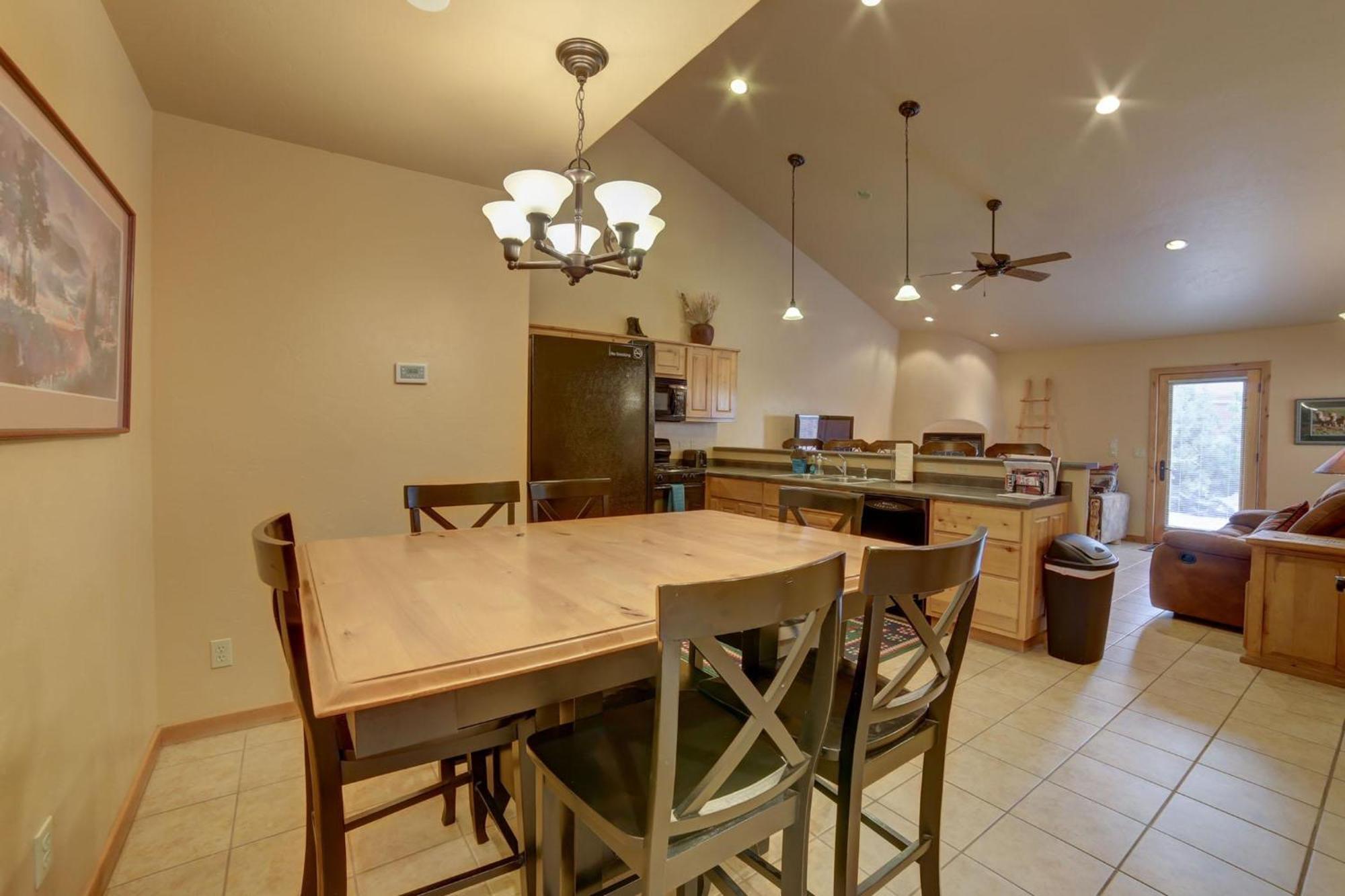 Desert Winds Townhome In With 3 Master Moab