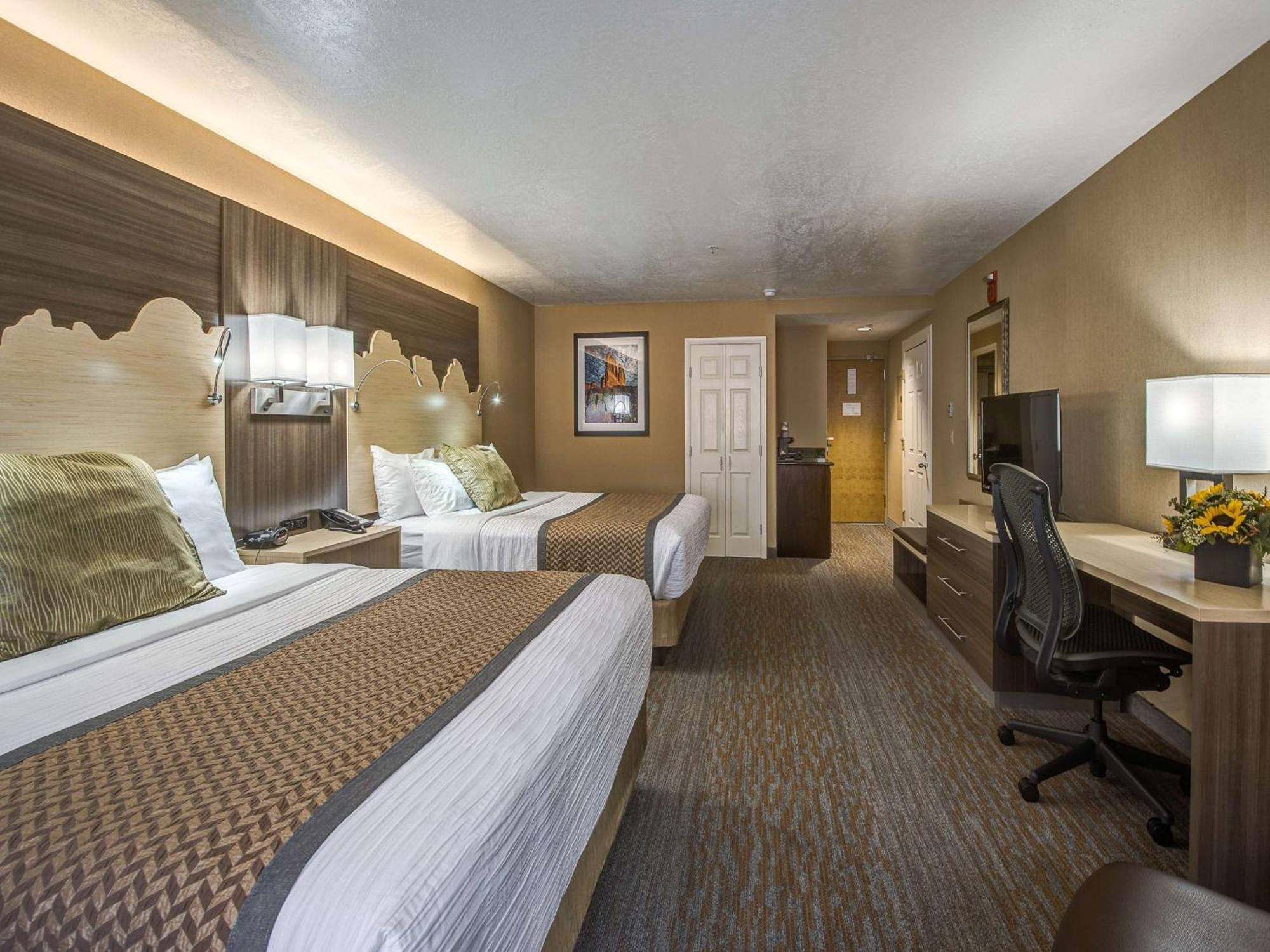 Western Canyonlands Hotel