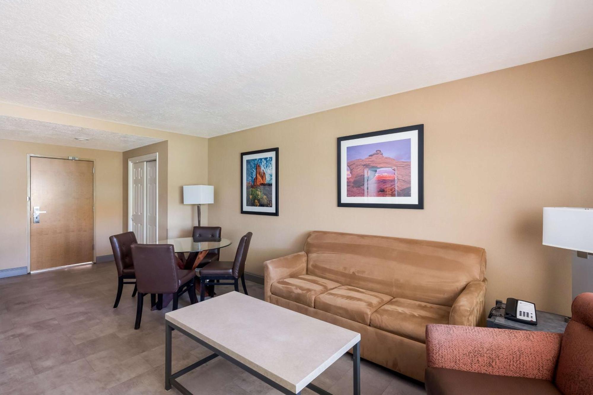 Hotel Western Canyonlands 3*