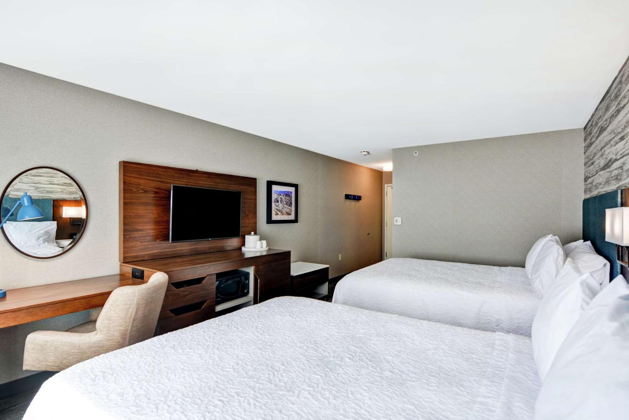 Hotel Hampton Arches National Park 3*