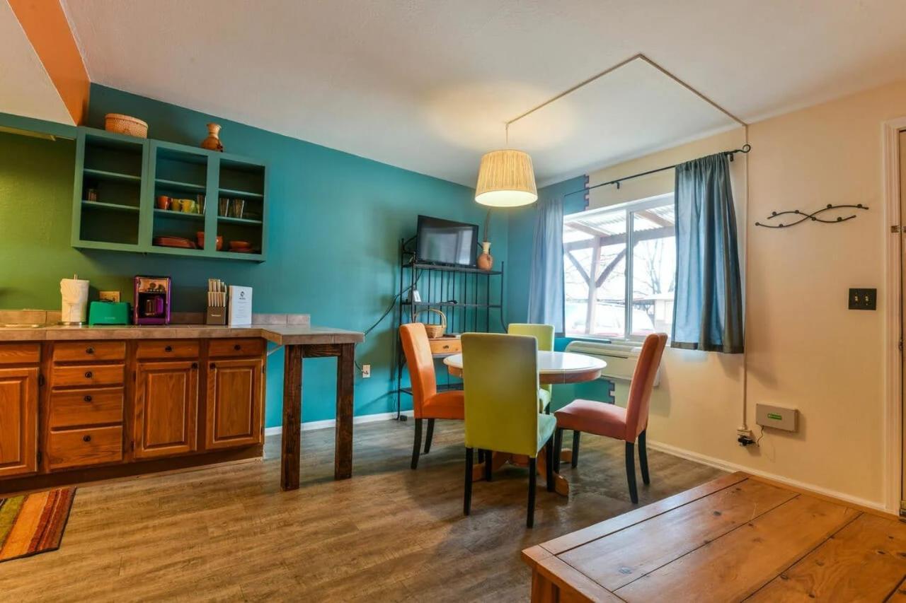 Charming 2 Bedroom Near Downtown - Rose Tree 1 Moab