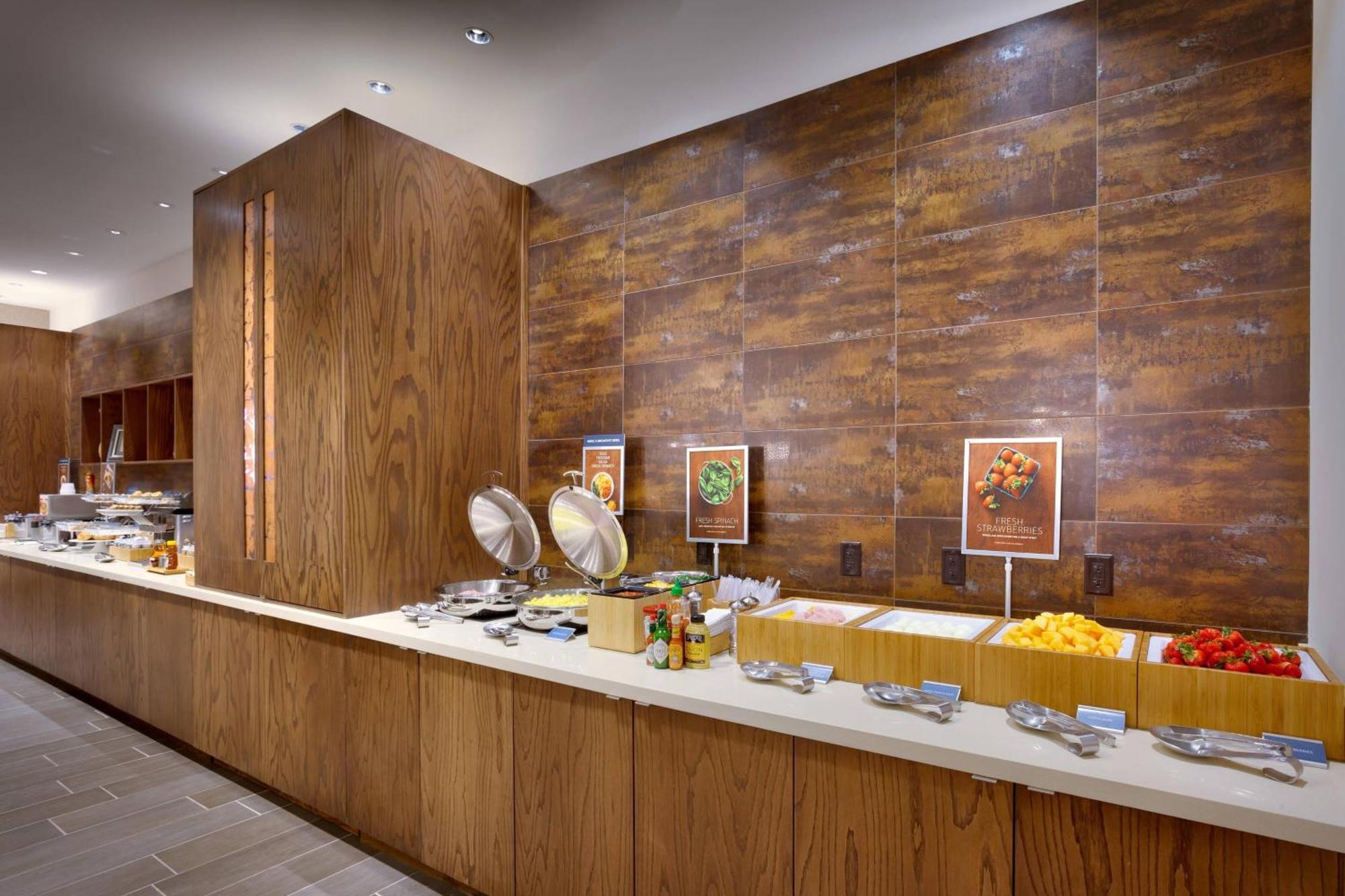 Springhill By Marriott Hotel 3*