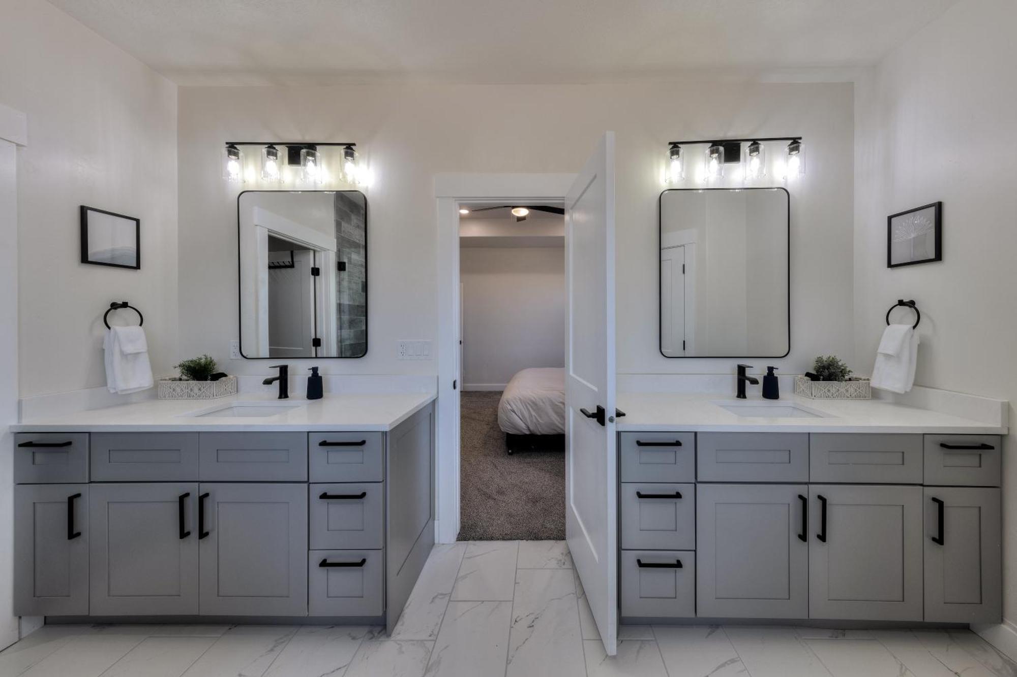 New & Modern Escape Holiday home *