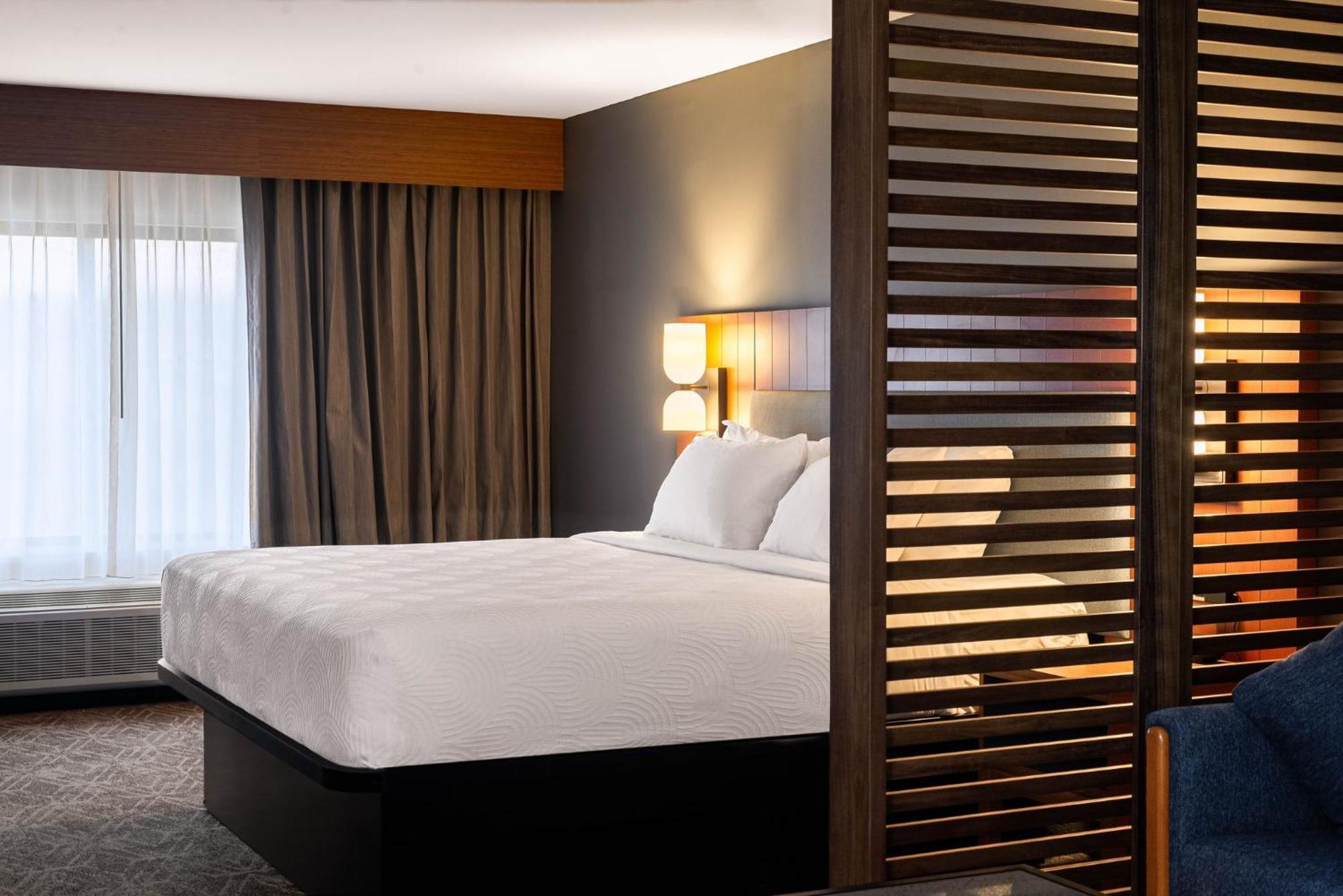 Hotel Voco By Ihg 4*