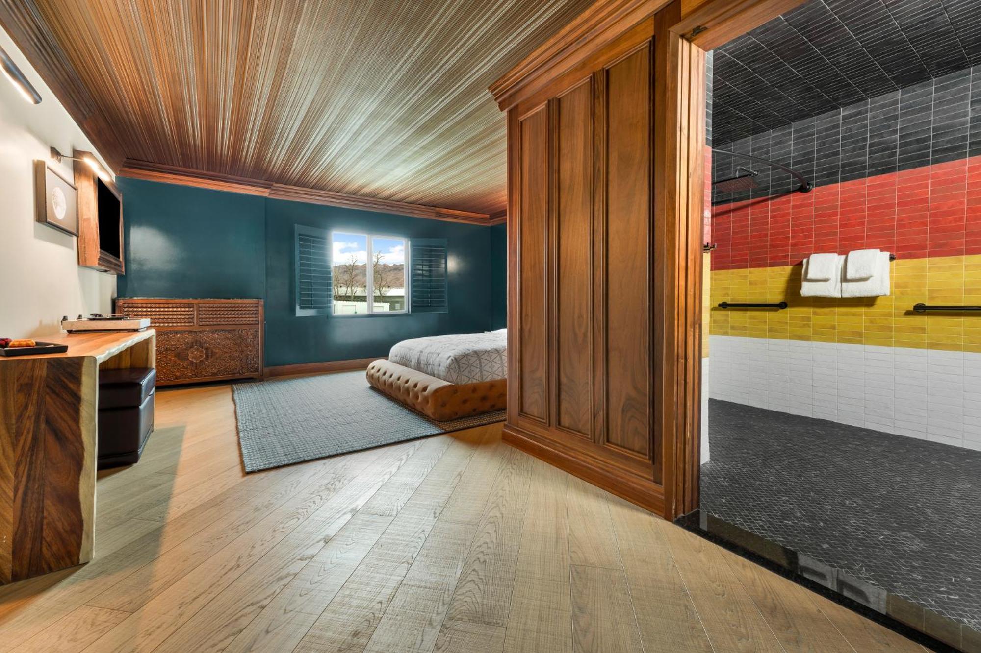 Wolfe's Moab, Adult Only Hotel 4*