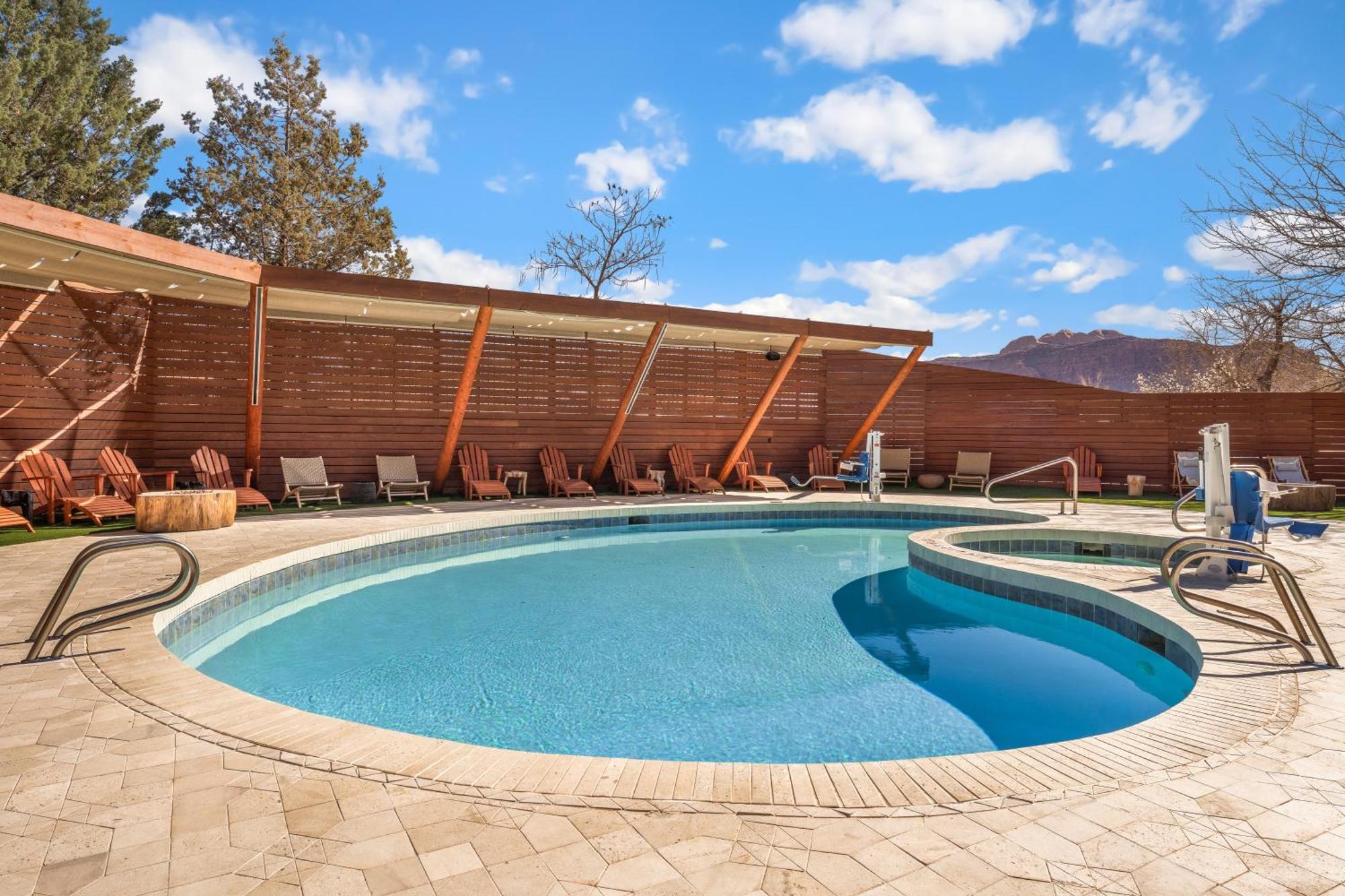 Hotel Wolfe's Moab, Adult Only 4*