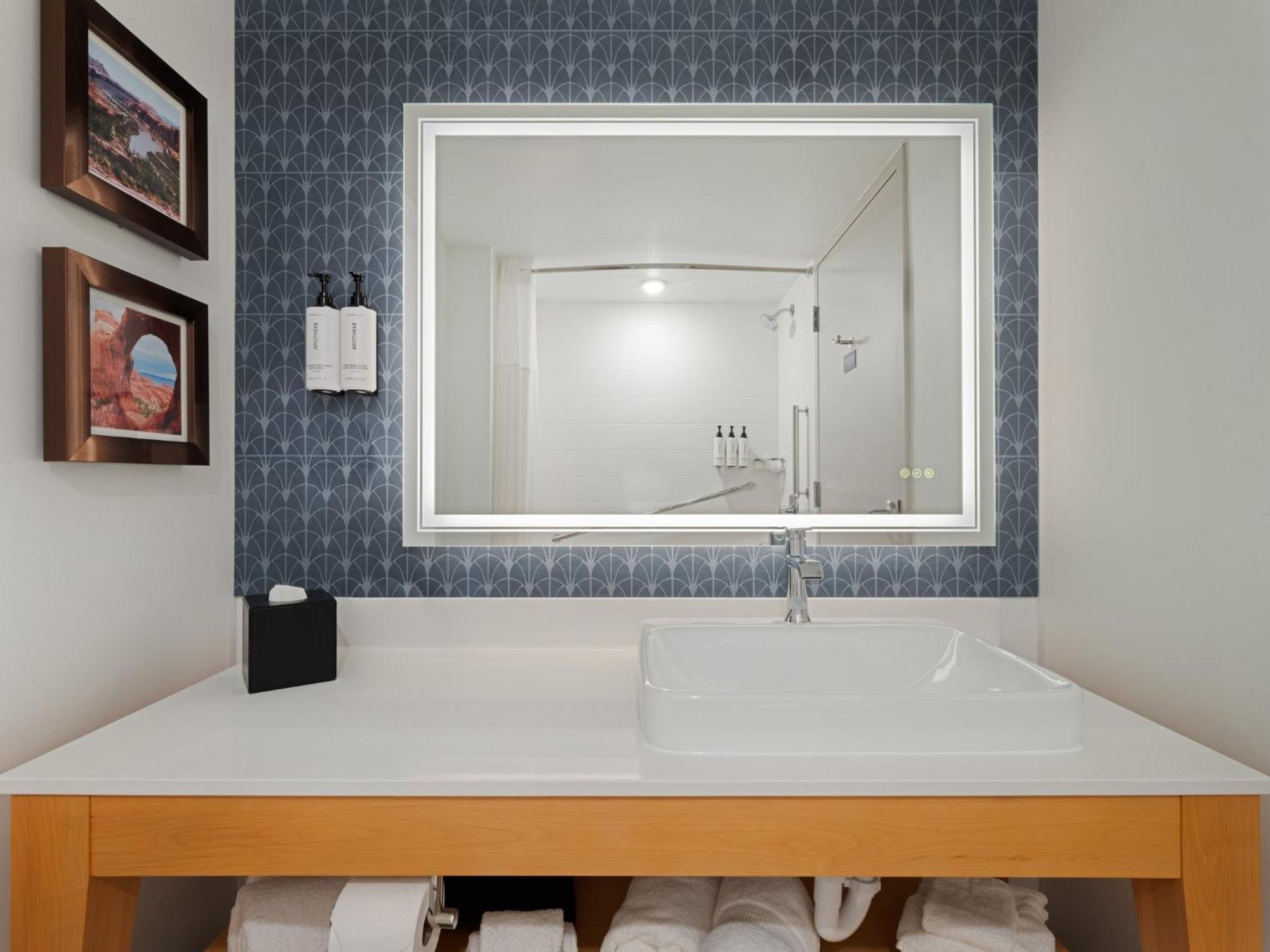 Hotel Voco By Ihg 4*