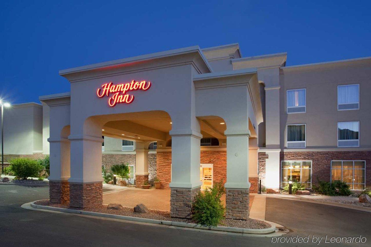 Hampton Arches National Park Hotel