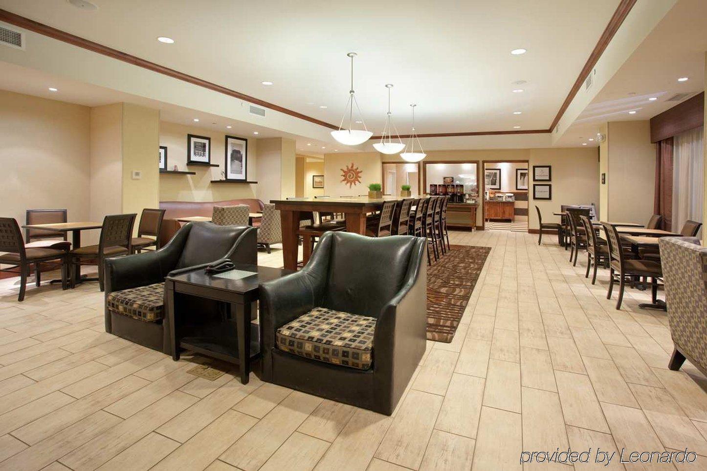 Hampton Arches National Park Hotel 3*