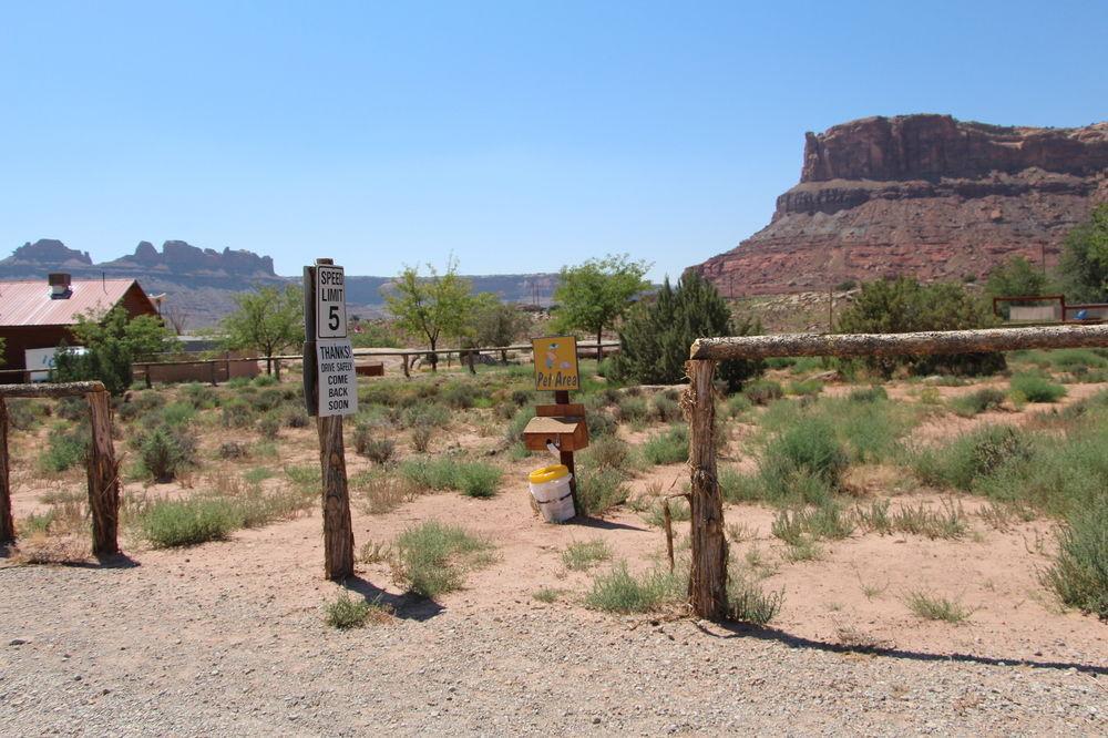 Sun Outdoors Canyonlands Gateway
